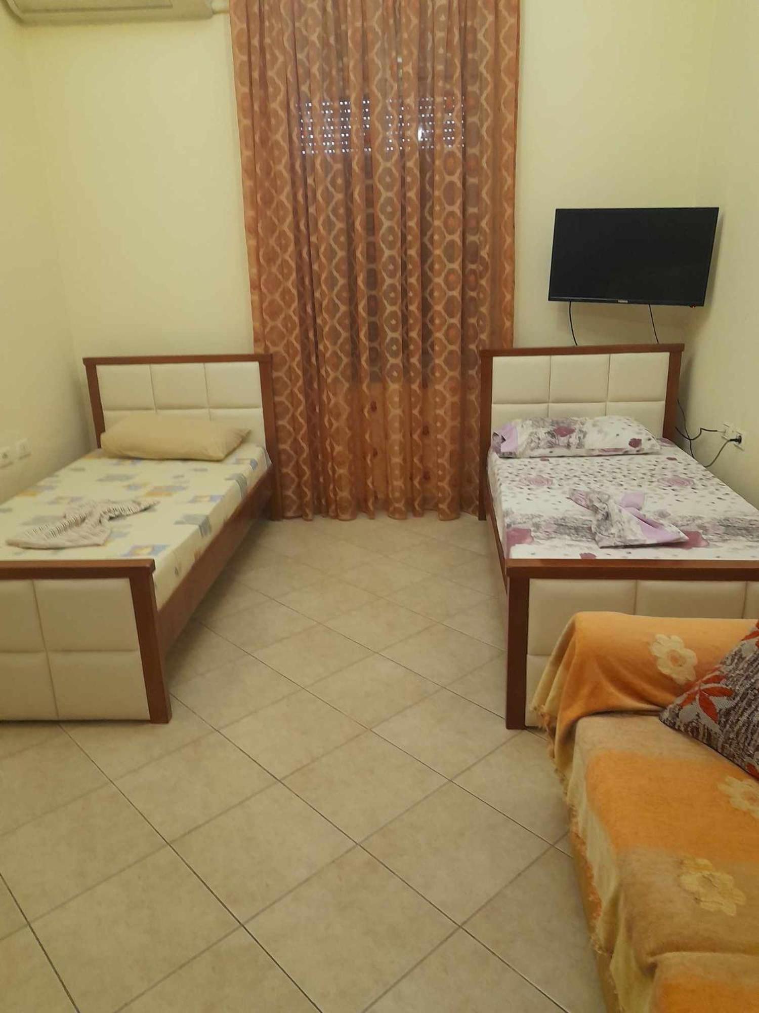 Tina'S Apartment Гирокастра Экстерьер фото