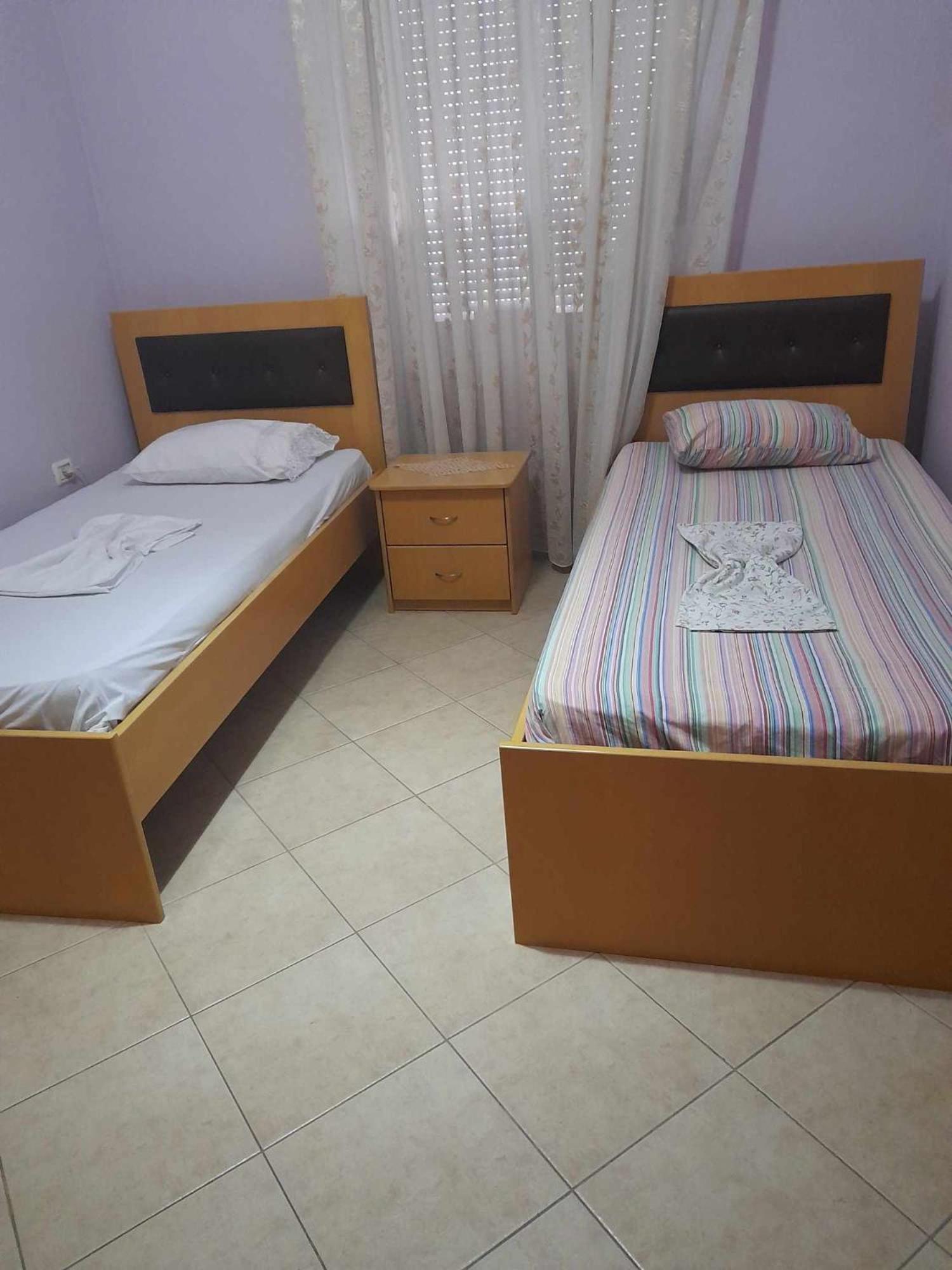 Tina'S Apartment Гирокастра Экстерьер фото